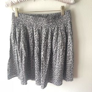 Delia’s Gray cheetah print skirt, Size small